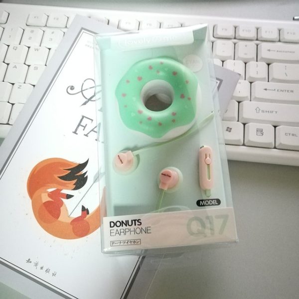 Cute Earphones  Macarons Donut Cartoon Earphone Q17 White/Pink/Green/Blue/Black/Mint Green Portable Earplug - Image 12