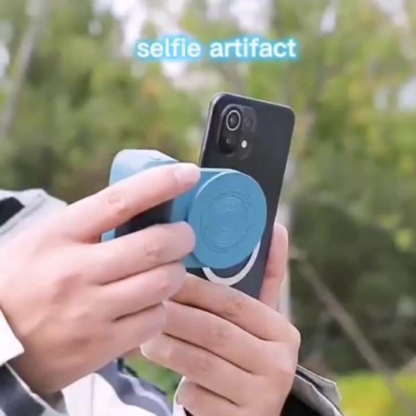 New mobile phone photo magnetic suction wireless charging stand Bluetooth Desktop lazy charging rack selfie stick - Image 4